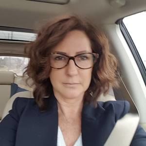 Meet your Posher, Hyla